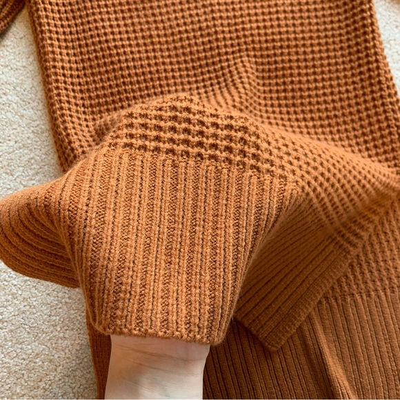 Arizona Jean Co. | Knit Sweater | BURNT ORANGE - X-SMALL - Picture 7 of 8